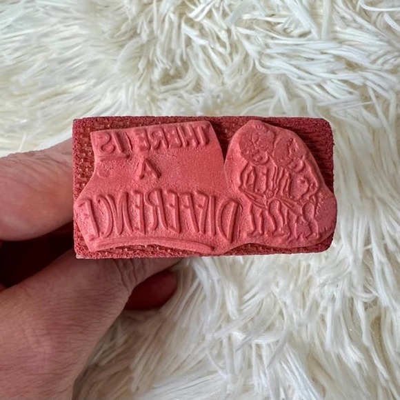 Vintage 'There Is a Difference' Rubber Stamp Cheeky Babies - Picture 2 of 4